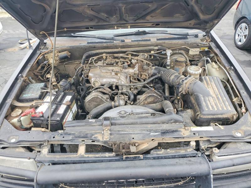 75656145 :رقم المزاد ، 4S2CM58V0V4302679 vin ، 1997 Isuzu Rodeo مزاد بيع