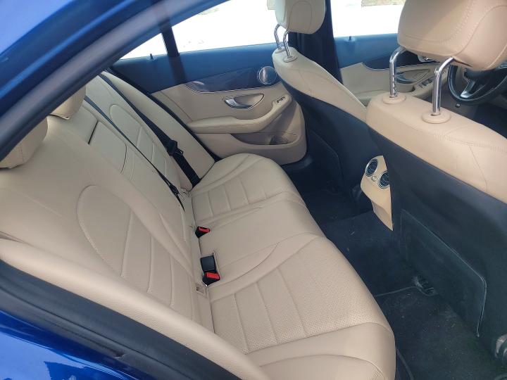 76614405 :رقم المزاد ، 55SWF4KB2JU260741 vin ، 2018 Mercedes-benz C 300 4mat مزاد بيع
