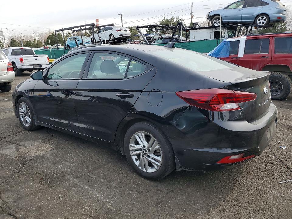77589605 :رقم المزاد ، 5NPD84LF1LH604455 vin ، 2020 Hyundai Elantra مزاد بيع