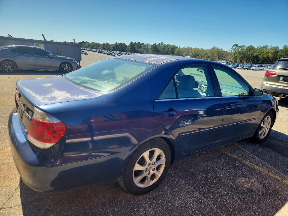 78589855 :رقم المزاد ، 4T1BF30K25U089060 vin ، 2005 Toyota Camry مزاد بيع