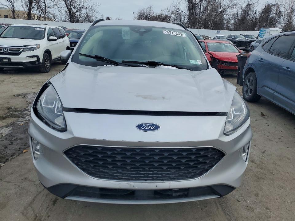 Продаж на аукціоні авто 2020 Ford Escape, vin: 1FMCU9H63LUB92568, номер лоту: 75318335