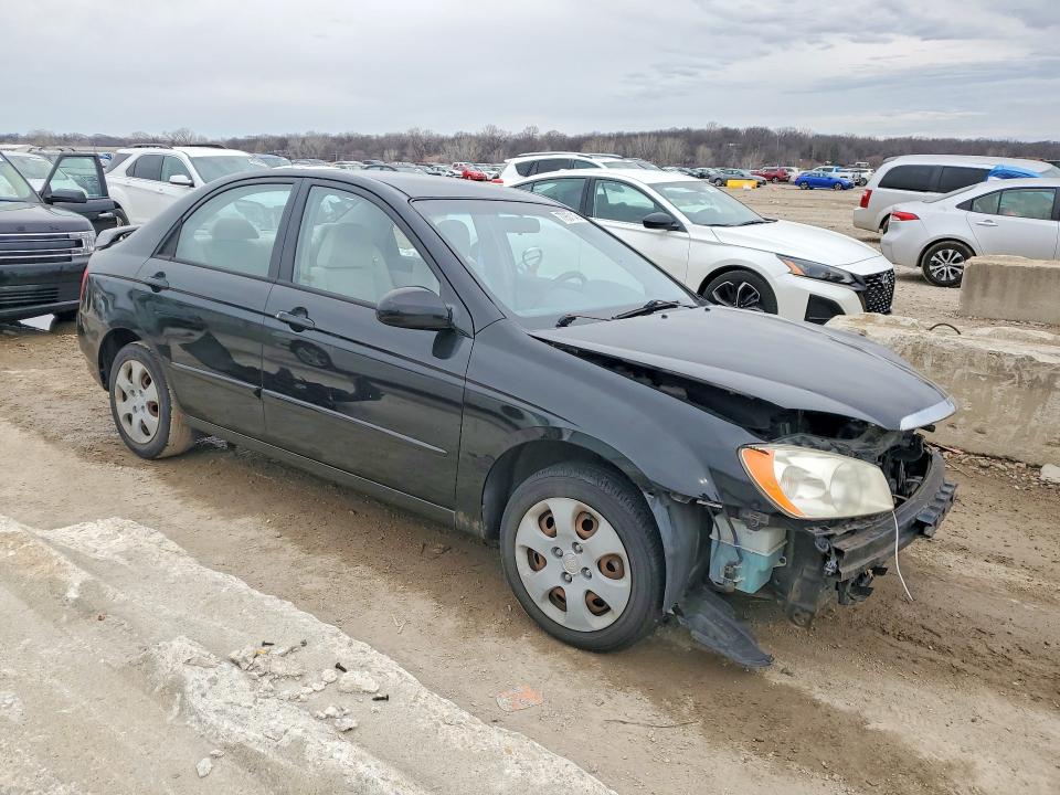 77957145 :رقم المزاد ، KNAFE121755101261 vin ، 2005 Kia Spectra مزاد بيع