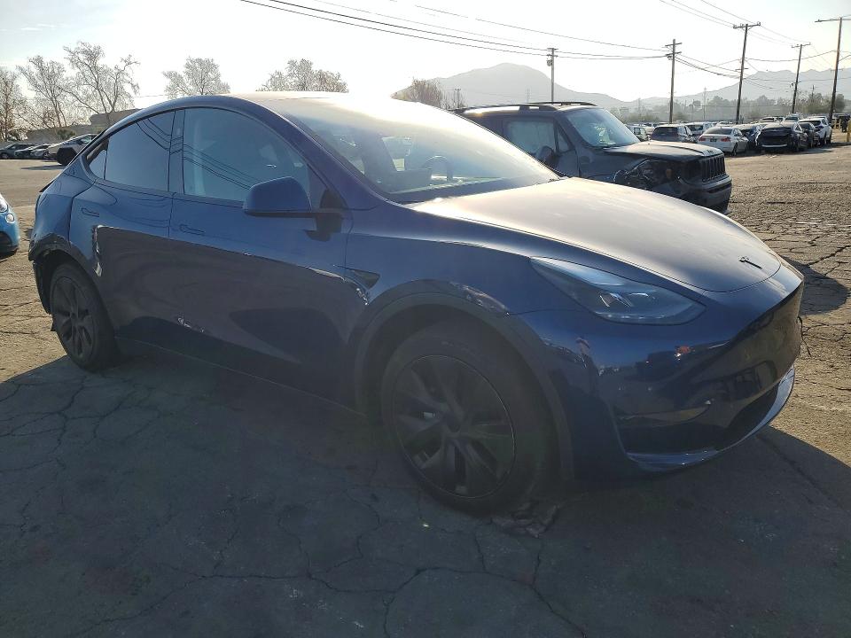 Продажа на аукционе авто 2024 Tesla Model Y, vin: 7SAYGDED0RF170104, номер лота: 76199175