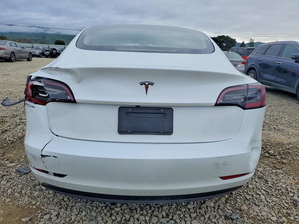 77240135 :رقم المزاد ، 5YJ3E1EA2PF577503 vin ، 2023 Tesla Model 3 مزاد بيع