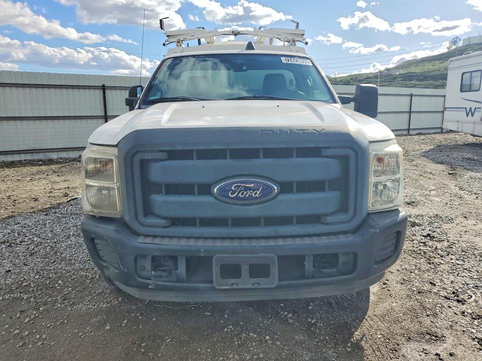 2013 Ford F350 მანქანა იყიდება აუქციონზე, vin: 1FDRF3A65DEB92658, აუქციონის ნომერი: 72423855