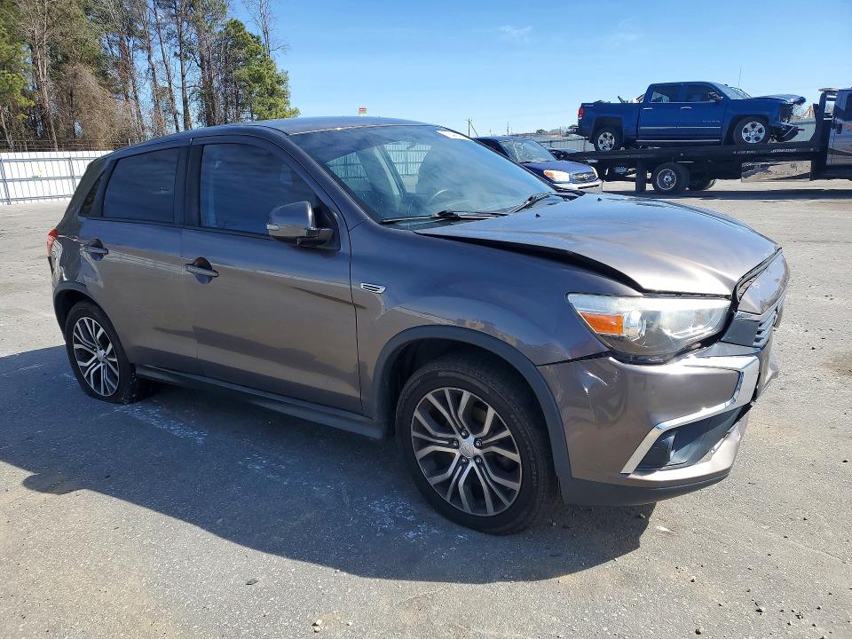 78441965 :رقم المزاد ، JA4AP3AU3HZ005875 vin ، 2017 Mitsubishi Outlander Sport مزاد بيع