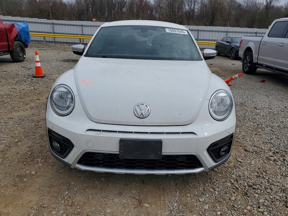 2016 Volkswagen Beetle მანქანა იყიდება აუქციონზე, vin: 3VWS07AT3GM622090, აუქციონის ნომერი: 78897645