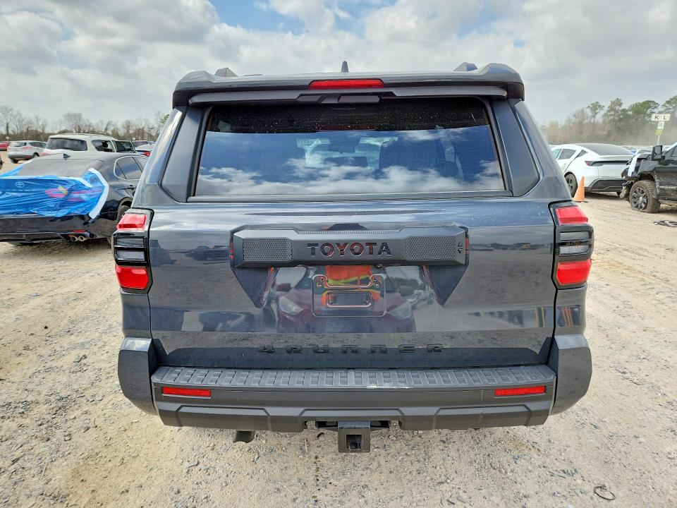 79191735 :رقم المزاد ، JTEVA5AR3S5005062 vin ، 2025 Toyota 4runner مزاد بيع