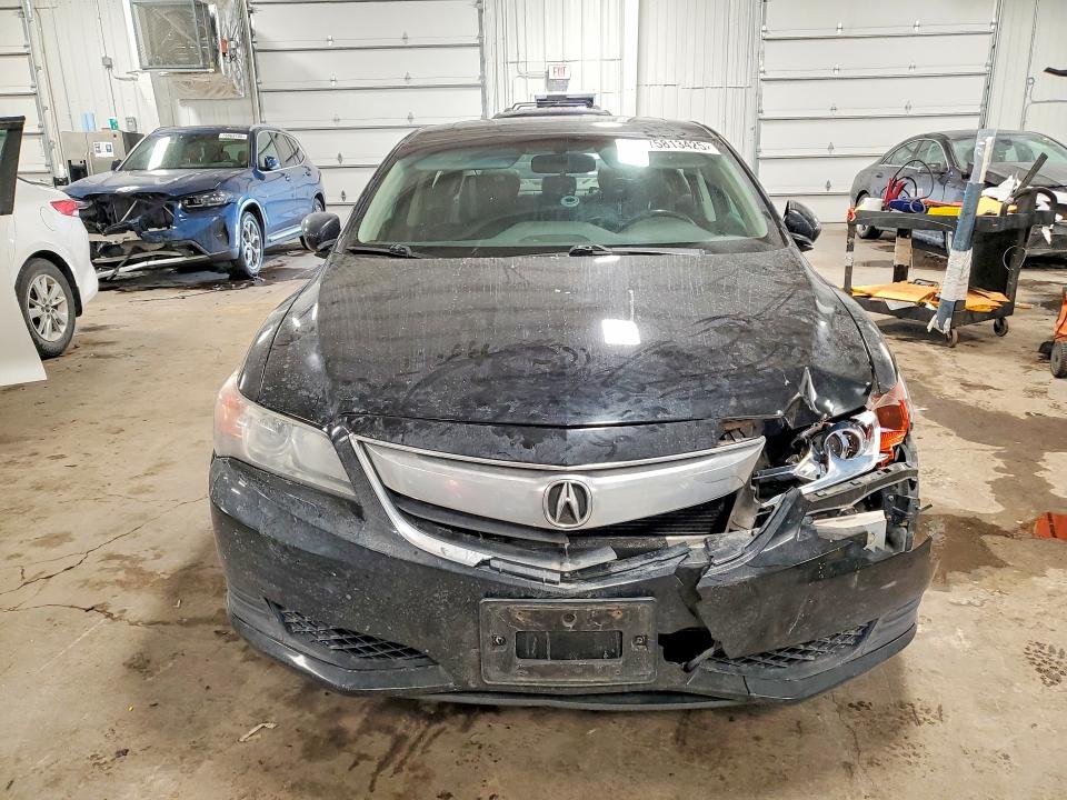 Продажа на аукционе авто 2014 Acura Ilx, vin: 19VDE1F32EE000518, номер лота: 75813425