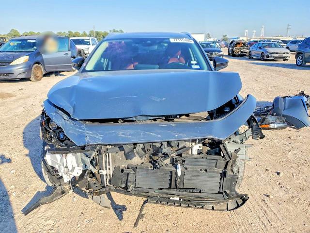 77115465 :رقم المزاد ، 3MVDMBCM7PM564475 vin ، 2023 Mazda Cx-30 مزاد بيع