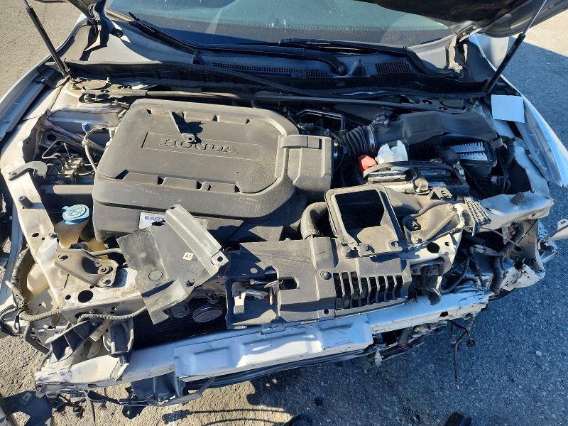 Продажа на аукционе авто 2014 Honda Accord, vin: 1HGCR3F8XEA011088, номер лота: 75693305