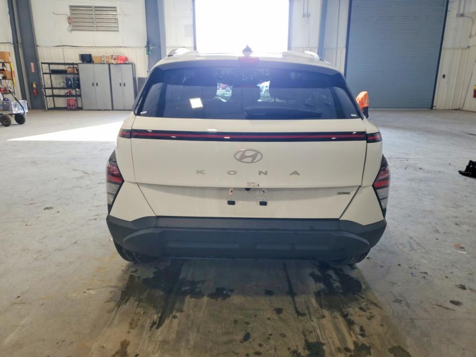 Продаж на аукціоні авто 2025 Hyundai Kona, vin: KM8HBCAB5SU283873, номер лоту: 76448725