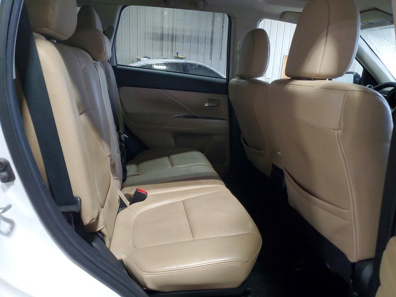 2014 Mitsubishi Outlander მანქანა იყიდება აუქციონზე, vin: JA4JZ4AX9EZ010570, აუქციონის ნომერი: 77971595