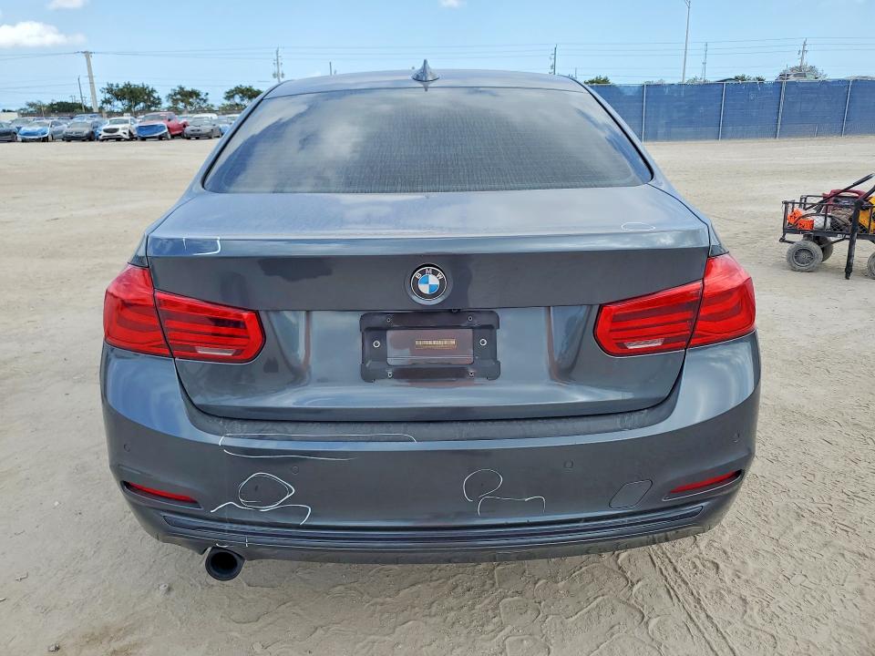 Продаж на аукціоні авто 2017 Bmw 320, vin: WBA8E5G52HNU42003, номер лоту: 76971705