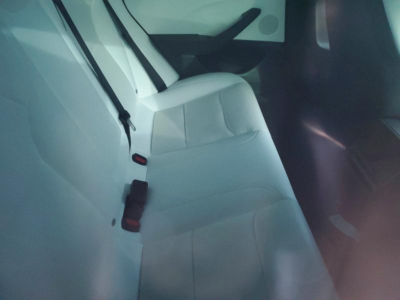 Продаж на аукціоні авто 2025 Tesla Model 3, vin: 5YJ3E1EA8SF918931, номер лоту: 77372365
