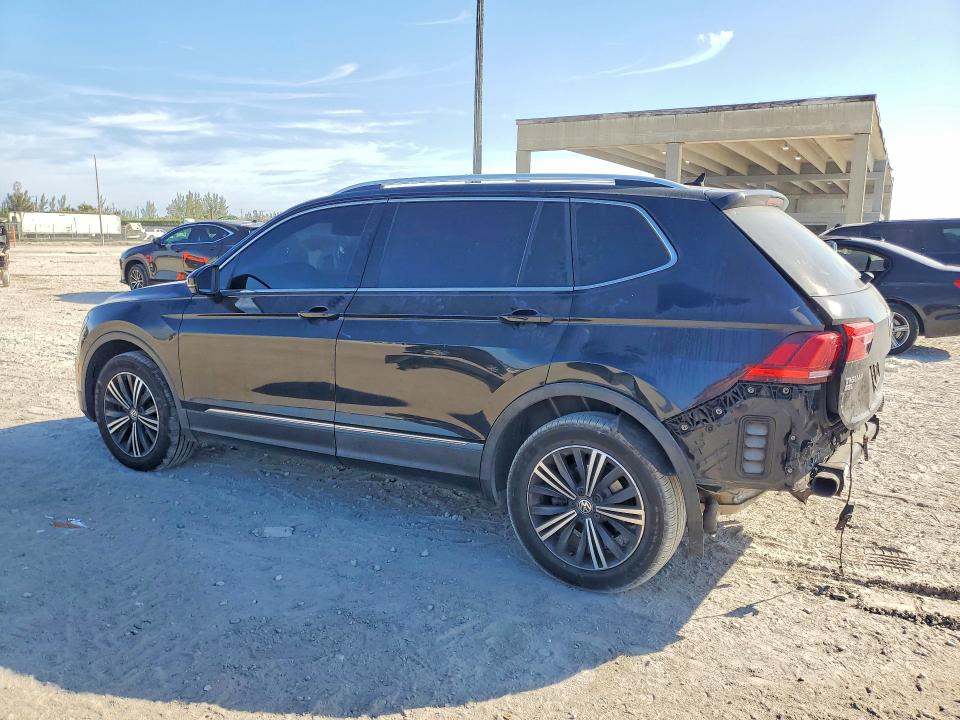 Продаж на аукціоні авто 2018 Volkswagen Tiguan, vin: 3VV3B7AX1JM108123, номер лоту: 76708125