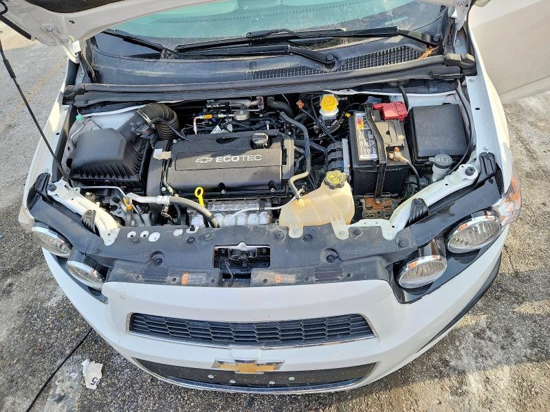 75666825 :رقم المزاد ، 1G1JC6SH3F4176665 vin ، 2015 Chevrolet Sonic مزاد بيع