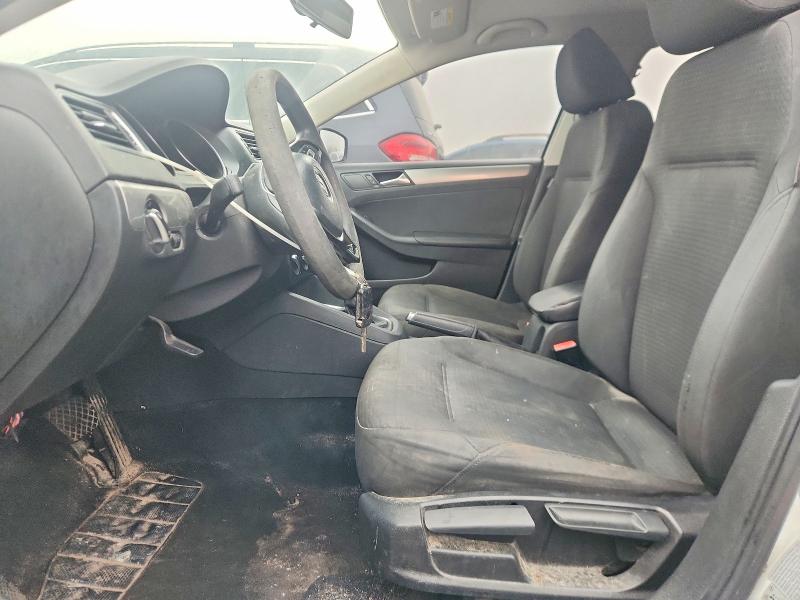 Продажа на аукционе авто 2015 Volkswagen Jetta, vin: 3VWD17AJXFM323232, номер лота: 77401425