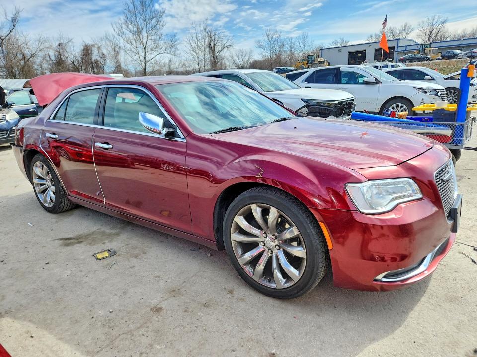 78925905 :رقم المزاد ، 2C3CCAEG0JH123119 vin ، 2018 Chrysler 300 مزاد بيع