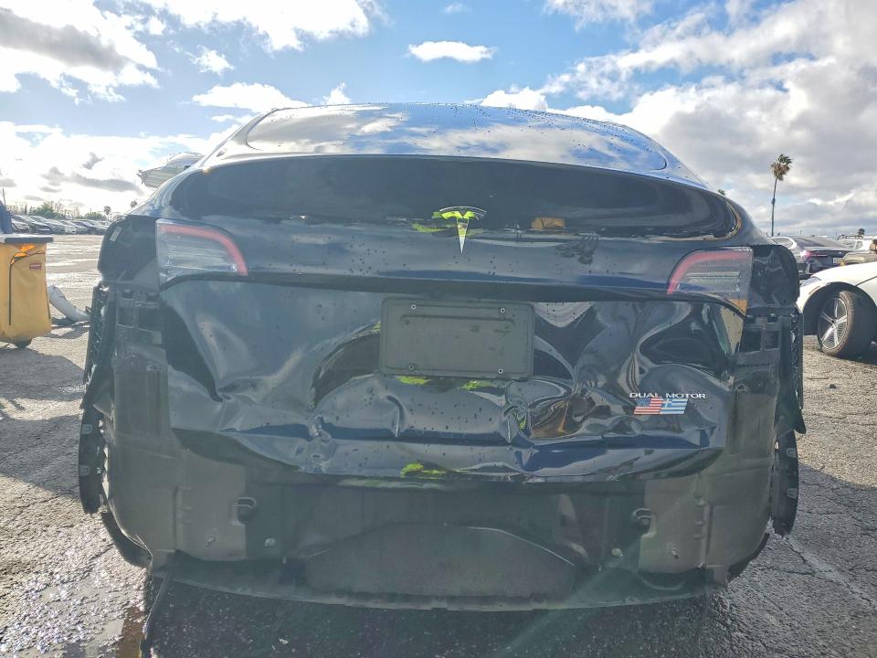 Продажа на аукционе авто 2023 Tesla Model Y, vin: 7SAYGDEE5PA051323, номер лота: 78344935