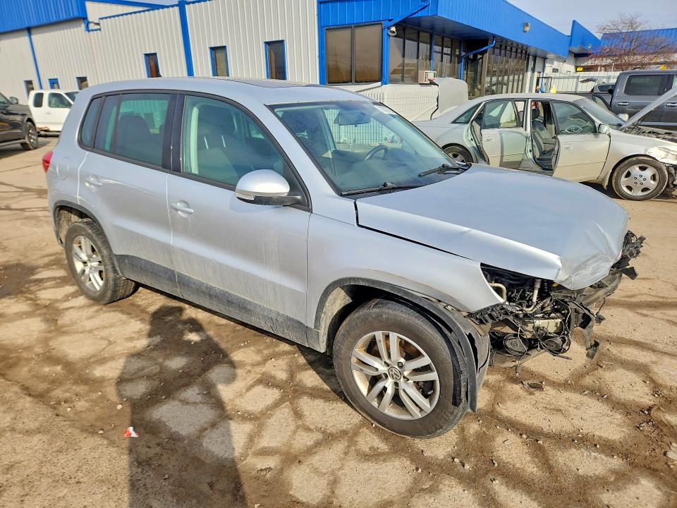 Продажа на аукционе авто 2013 Volkswagen Tiguan, vin: WVGAV3AX0DW624043, номер лота: 77870725
