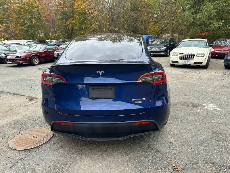 2021 Tesla Model Y მანქანა იყიდება აუქციონზე, vin: 5YJYGDEF1MF140908, აუქციონის ნომერი: 76862395
