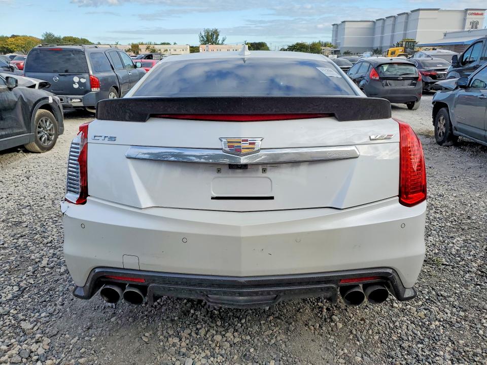 Продажа на аукционе авто 2017 Cadillac Cts-v, vin: 1G6A15S64H0137358, номер лота: 75696625