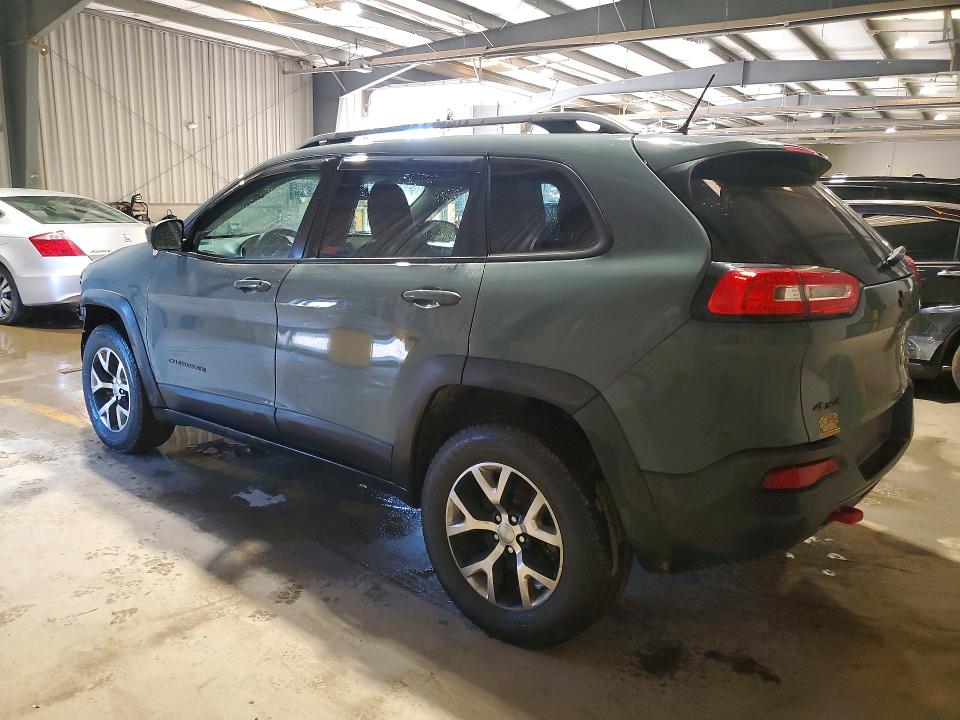 77765385 :رقم المزاد ، 1C4PJMBS8FW588012 vin ، 2015 Jeep Cherokee مزاد بيع