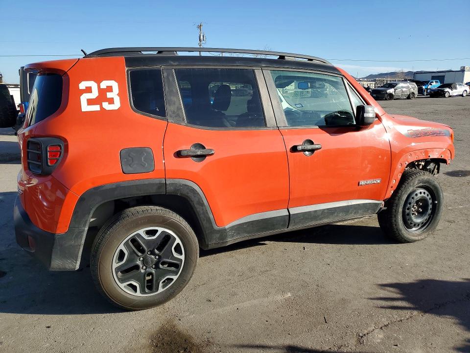 75556975 :رقم المزاد ، ZACCJBCB4HPE76647 vin ، 2017 Jeep Renegade T مزاد بيع