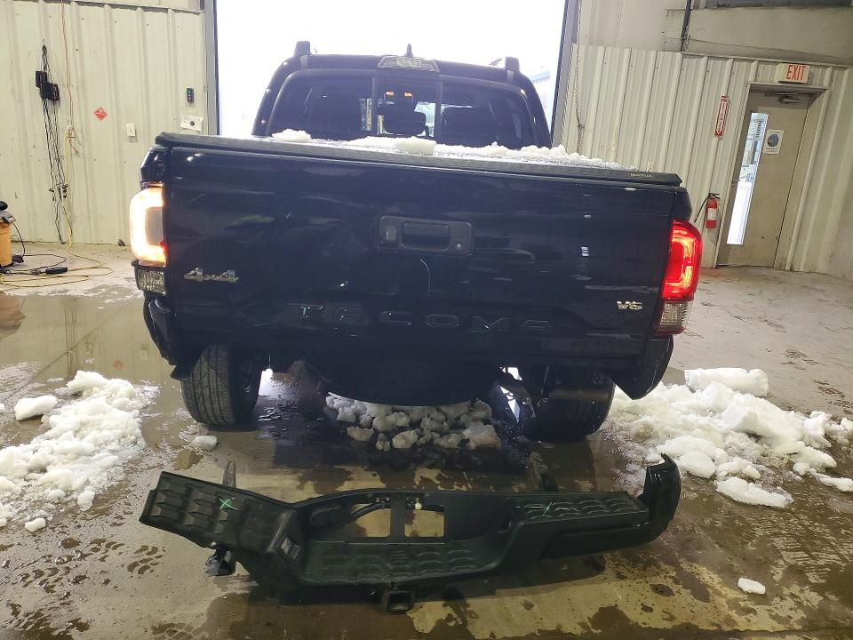 Продажа на аукционе авто 2022 Toyota Tacoma Dou, vin: 3TMCZ5AN9NM475757, номер лота: 78318615