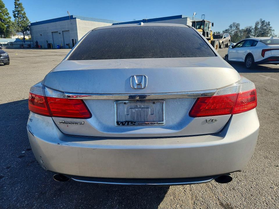 Продажа на аукционе авто 2014 Honda Accord, vin: 1HGCR3F8XEA011088, номер лота: 75693305
