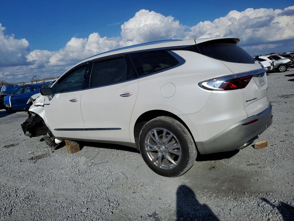 79891495 :رقم المزاد ، 5GAERBKW3NJ144413 vin ، 2022 Buick Enclave مزاد بيع
