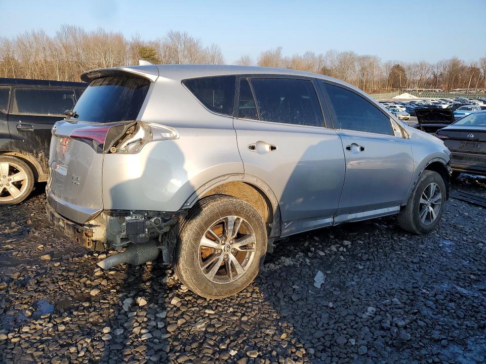 Aukcja sprzedaży 2018 Toyota Rav4, vin: 2T3RFREV0JW701178, numer aukcji: 77328625
