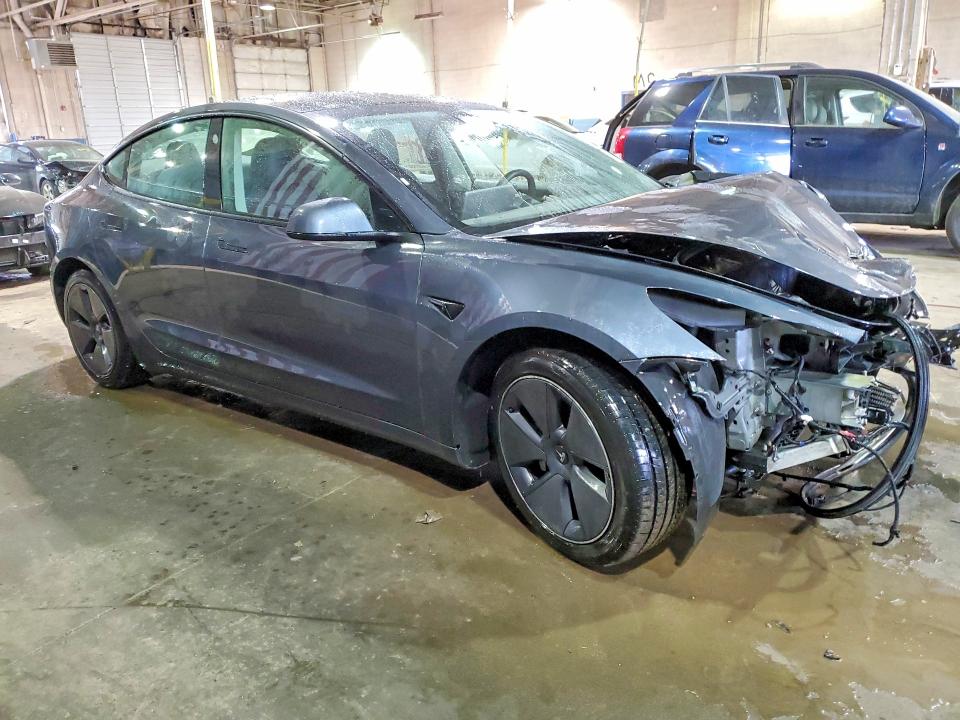 Продажа на аукционе авто 2022 Tesla Model 3, vin: 5YJ3E1EA6NF370335, номер лота: 79312325