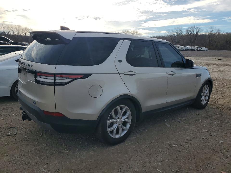 Продажа на аукционе авто 2017 Land Rover Discovery, vin: SALRGBBVXHA037322, номер лота: 77735595