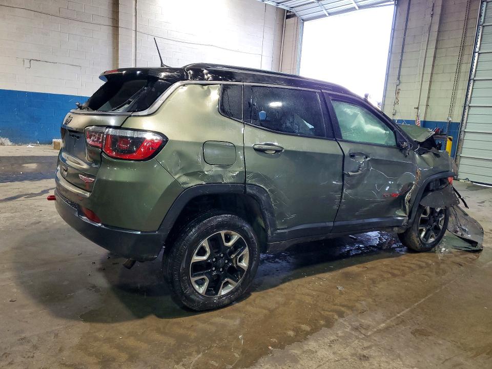 Продаж на аукціоні авто 2018 Jeep Compass, vin: 3C4NJDDB2JT207659, номер лоту: 74563765