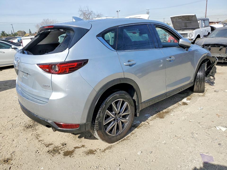 Aukcja sprzedaży 2018 Mazda Cx-5, vin: JM3KFBDM7J0326497, numer aukcji: 76662535