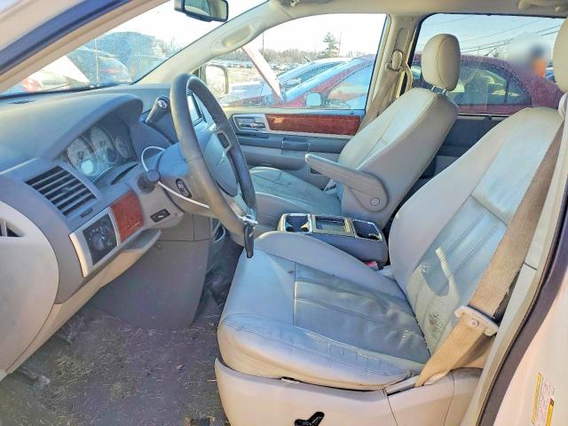 77067615 :رقم المزاد ، 2A8HR541X9R625297 vin ، 2009 Chrysler Town & Country مزاد بيع
