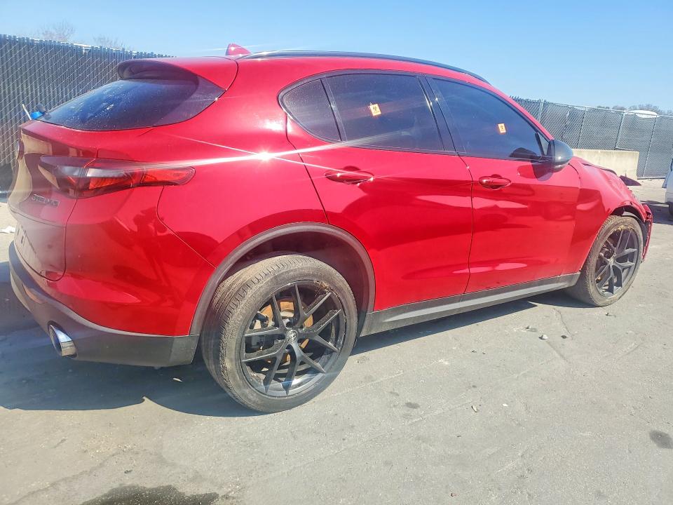2021 Alfa Romeo Stelvio მანქანა იყიდება აუქციონზე, vin: ZASPAJAN3M7C98236, აუქციონის ნომერი: 77437555