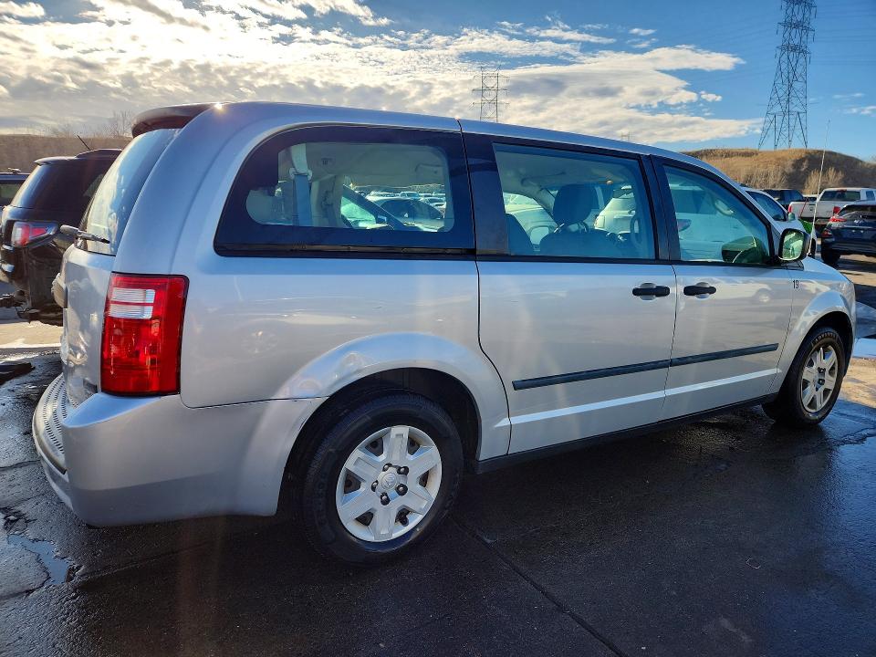 77213445 :رقم المزاد ، 1D8HN44H78B189811 vin ، 2008 Dodge Grand Caravan مزاد بيع