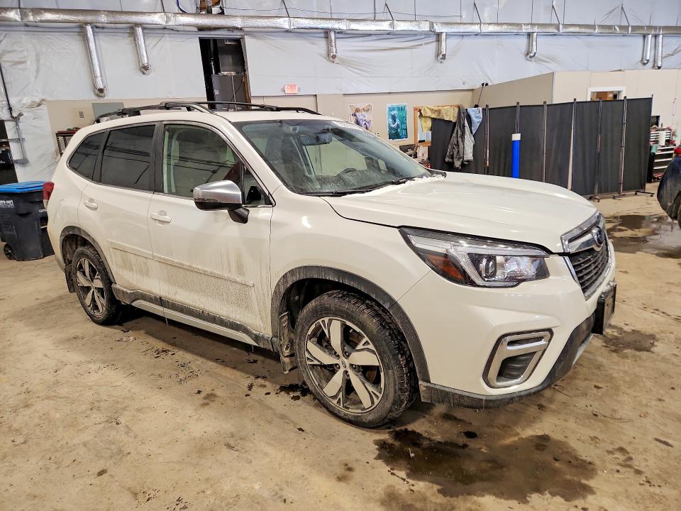 2020 Subaru Forester მანქანა იყიდება აუქციონზე, vin: JF2SKAXC2LH569576, აუქციონის ნომერი: 75870165