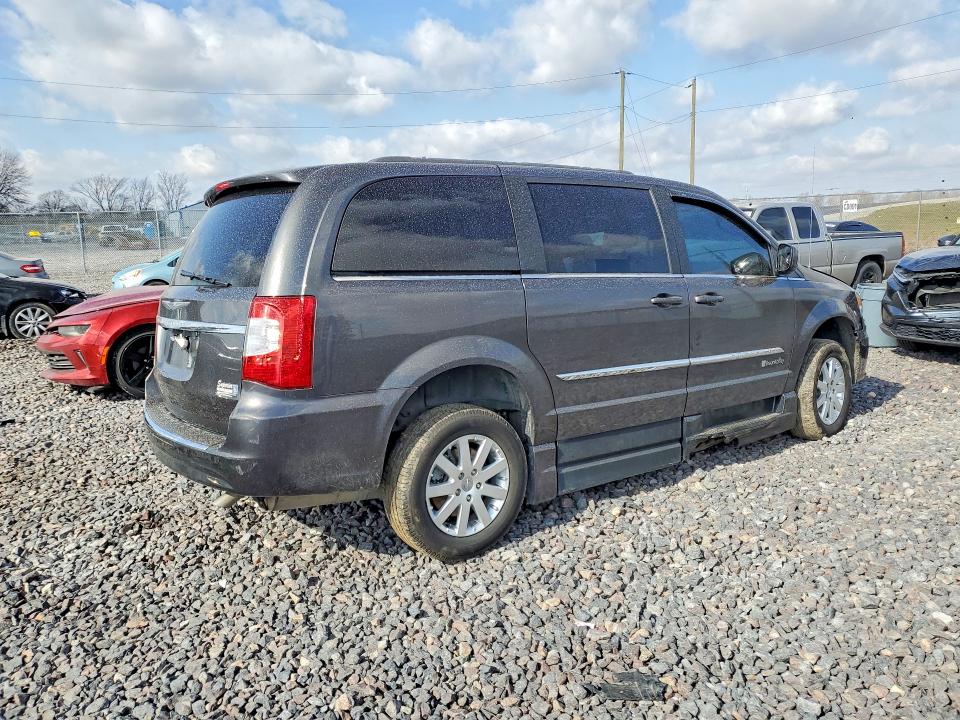 77728225 :رقم المزاد ، 2C4RC1BG3GR294640 vin ، 2016 Chrysler Town & Country مزاد بيع
