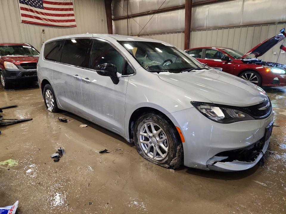 Продаж на аукціоні авто 2026 Chrysler Voyager, vin: 2C4RC1CG3TR158291, номер лоту: 76118315