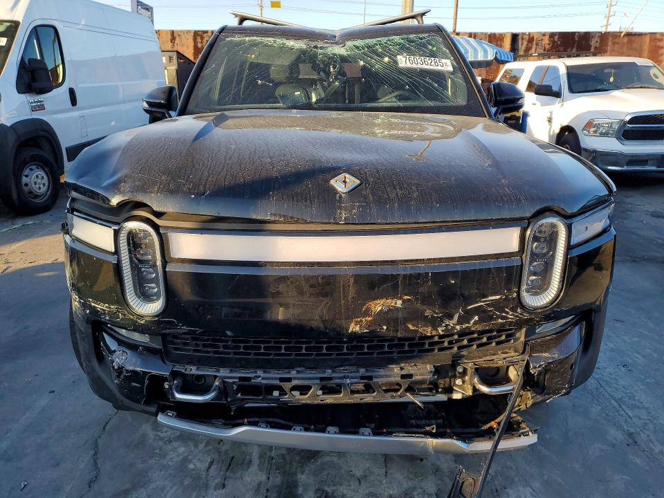 76036285 :رقم المزاد ، 7PDSGABL1NN001954 vin ، 2022 Rivian R1s مزاد بيع