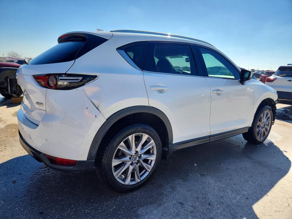 Продажа на аукционе авто 2019 Mazda Cx-5, vin: JM3KFBDM4K0646426, номер лота: 77309605
