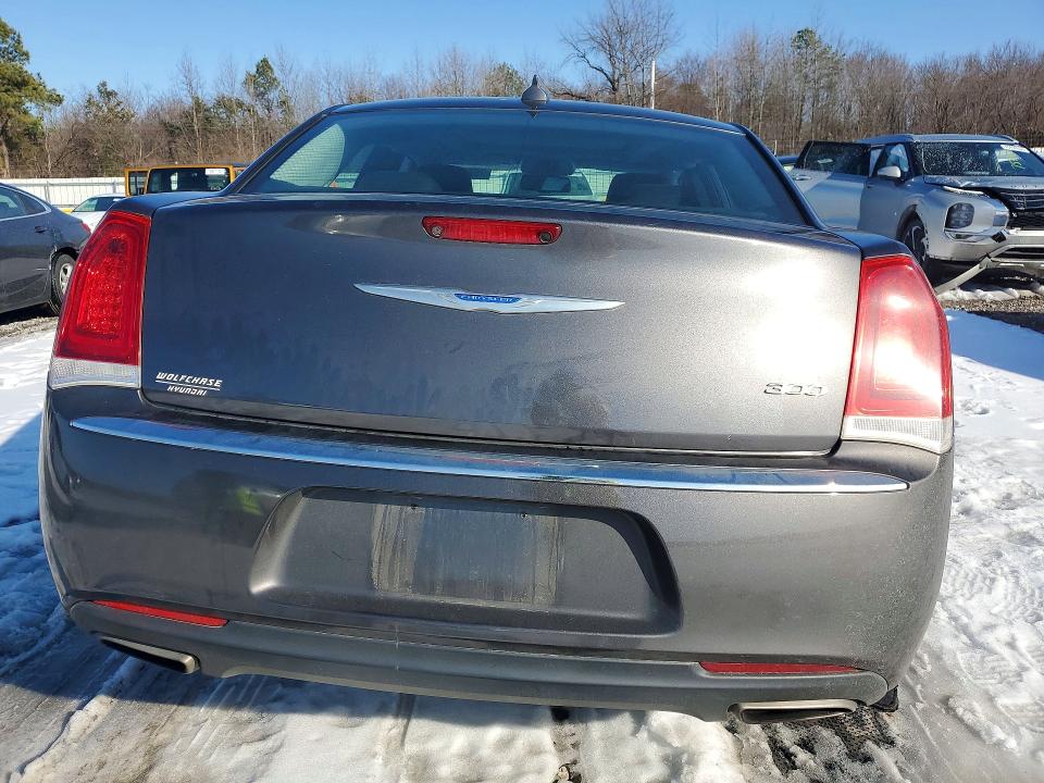 Продажа на аукционе авто 2019 Chrysler 300 Limite, vin: 2C3CCAEG1KH585688, номер лота: 75344255