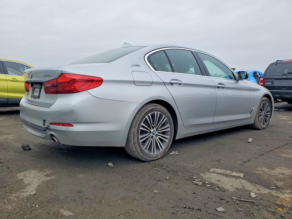 Продаж на аукціоні авто 2019 Bmw 530xe, vin: WBAJB1C5XKB376270, номер лоту: 78313005