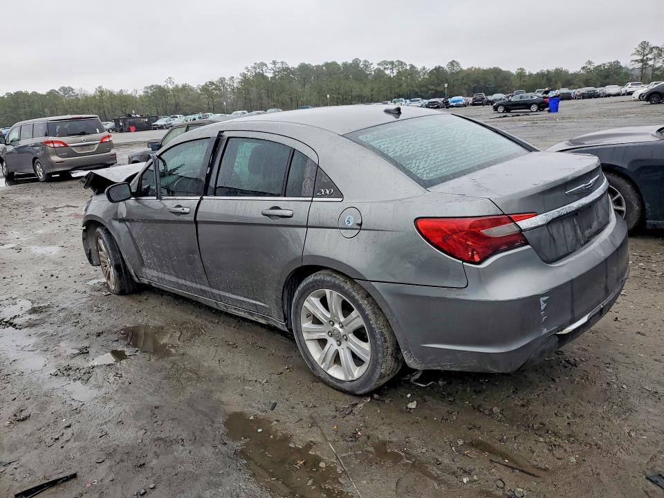 Продажа на аукционе авто 2013 Chrysler 200, vin: 1C3CCBAB9DN685810, номер лота: 75989035