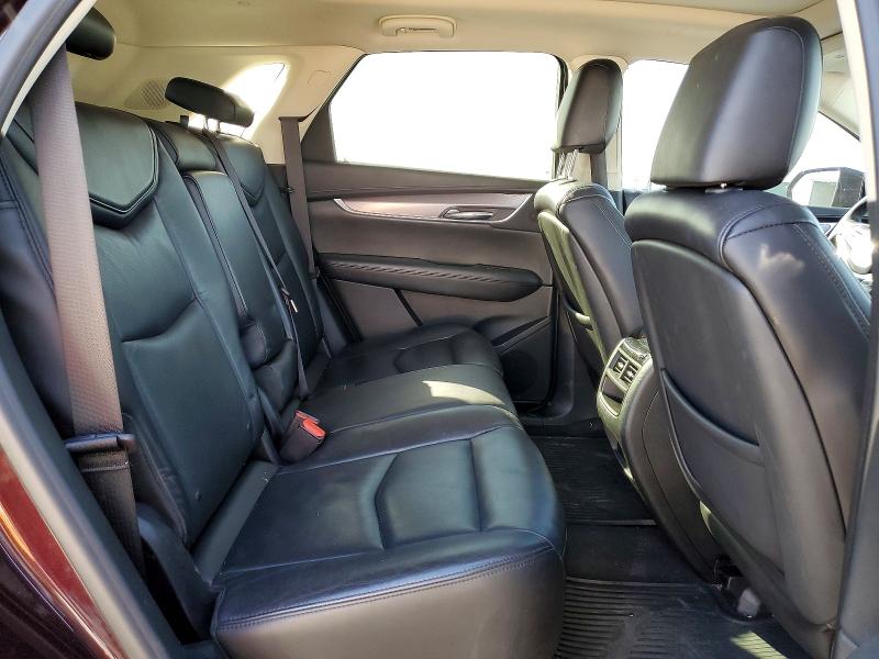 76888815 :رقم المزاد ، 1GYKNDRS2HZ258771 vin ، 2017 Cadillac Xt5 مزاد بيع