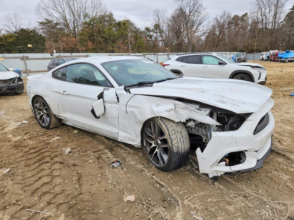 74952905 :رقم المزاد ، 1FA6P8TH8F5361077 vin ، 2015 Ford Mustang مزاد بيع